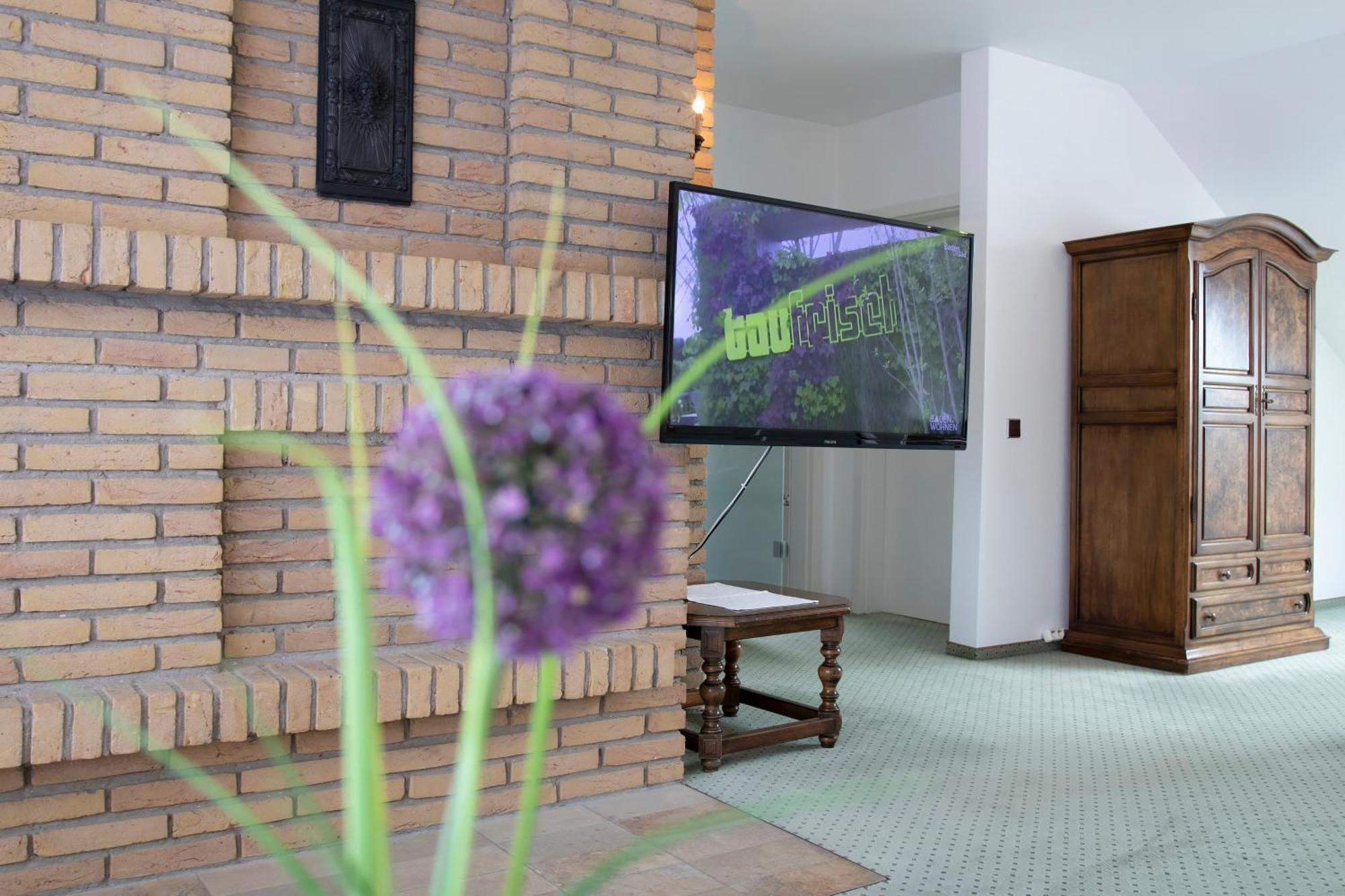 באד בוונסן Golf- Und Wellnesshotel Amtsheide מראה חיצוני תמונה